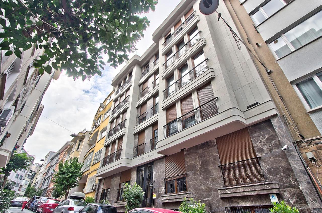 New Build With Modern Amenities And Balcony Apartment *
