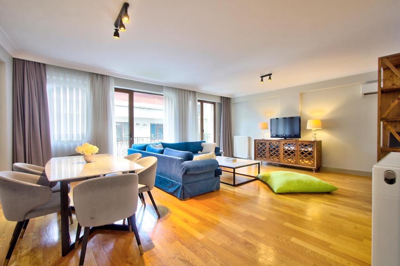 New Build With Modern Amenities And Balcony * Istanbul